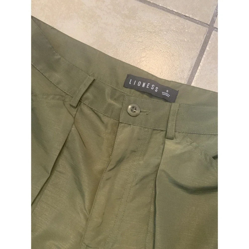 lioness miami vice pants Army Green S NWOT fall casual cargo low rise $98 y2k - Picture 8 of 9